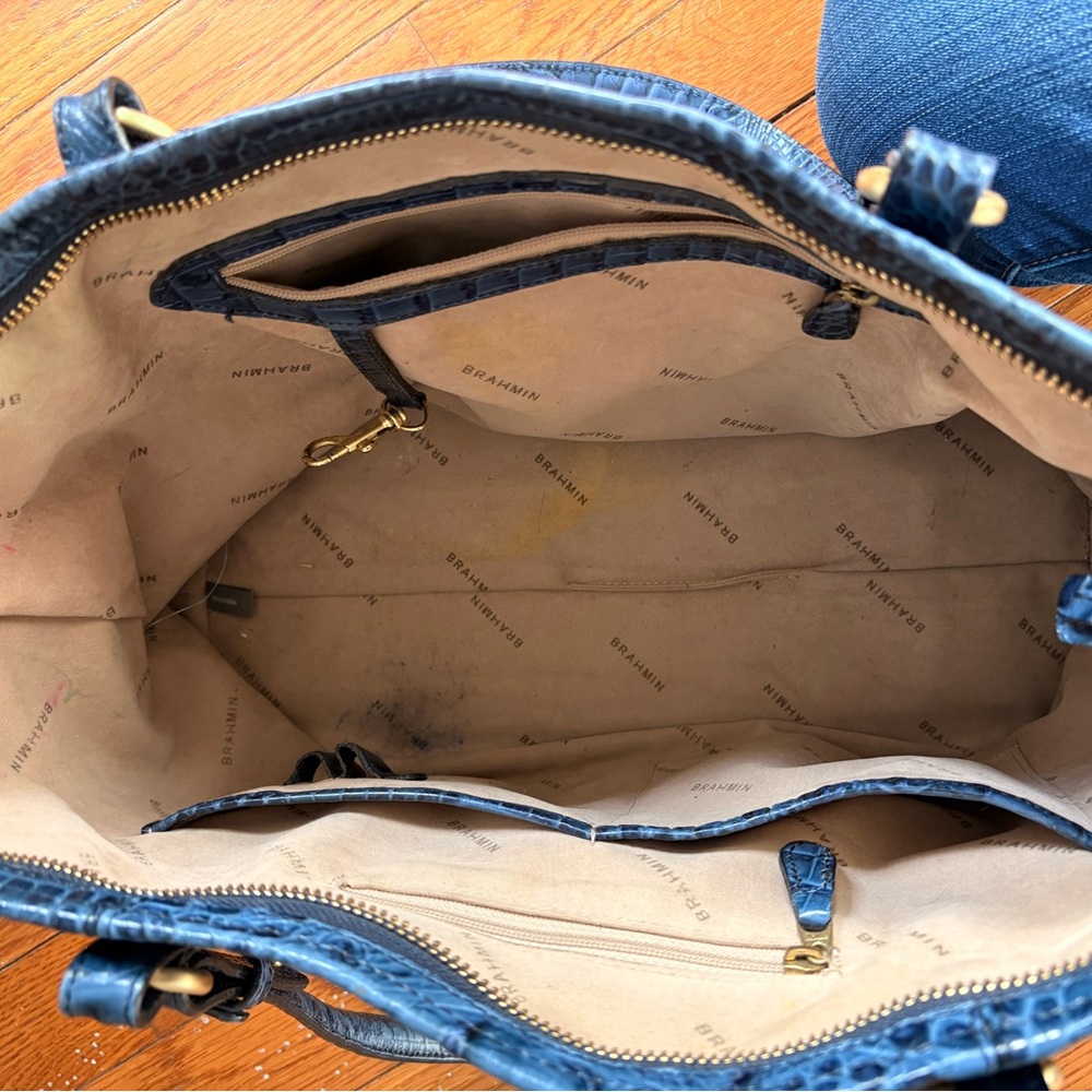 Brahmin purse - Picture 4 of 16